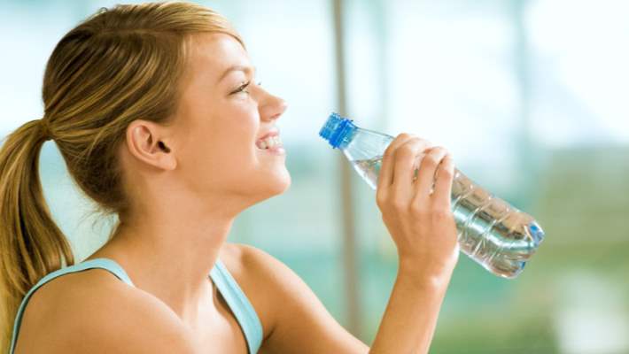 Su İçmek Sodyumu Vücuttan Atmak İçin Etkili Midir?